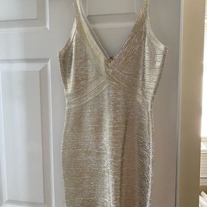 Bebe’s Herve Leger knock off Bandage dress - gold and white foil bod con v neck